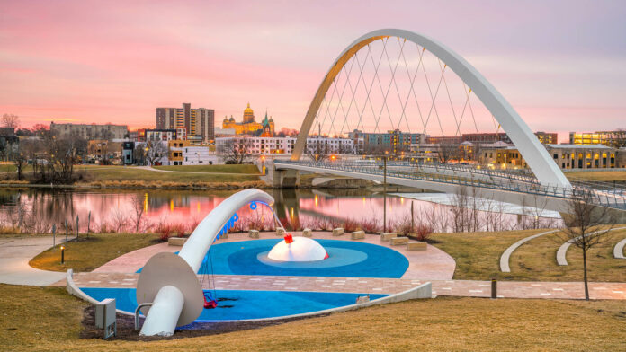 des moines iowa