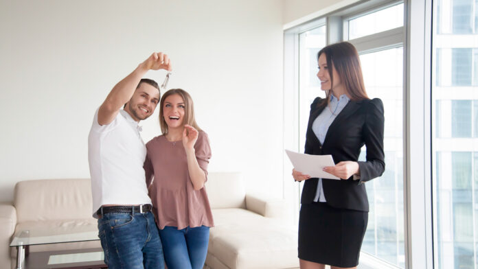 Loving,Happy,Couple,Just,Bought,New,Dream,Home,,Starting,Family